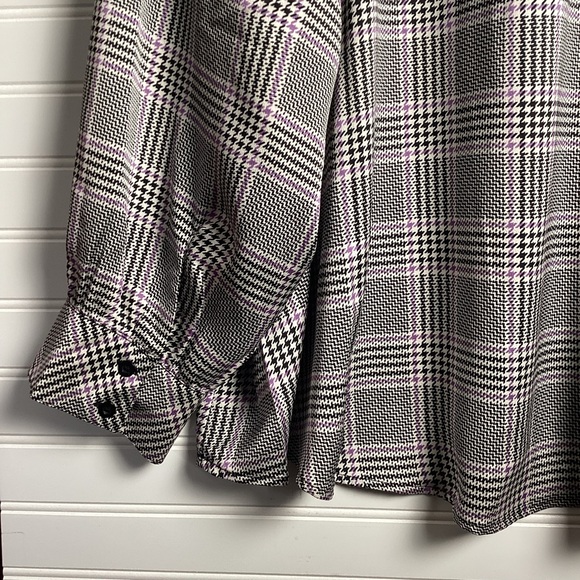 Torrid NWT size 5/ 28W Purple & black plaid Long Sleeve  Blouse tie-front blouse - Picture 8 of 10